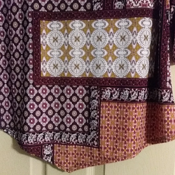 Blouse - Picture 3 of 3